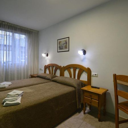 Hotel Marín Buitenkant foto