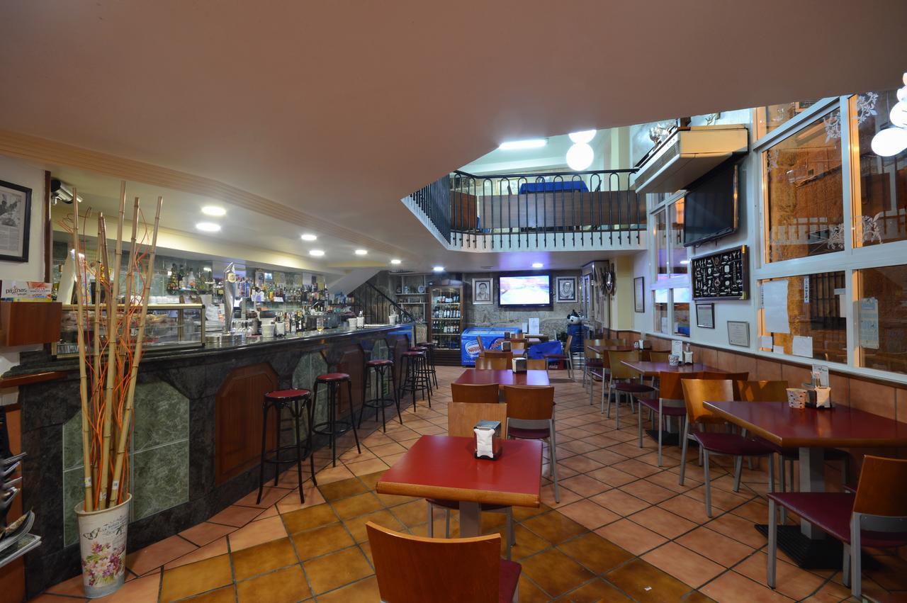 Hotel Marín Buitenkant foto