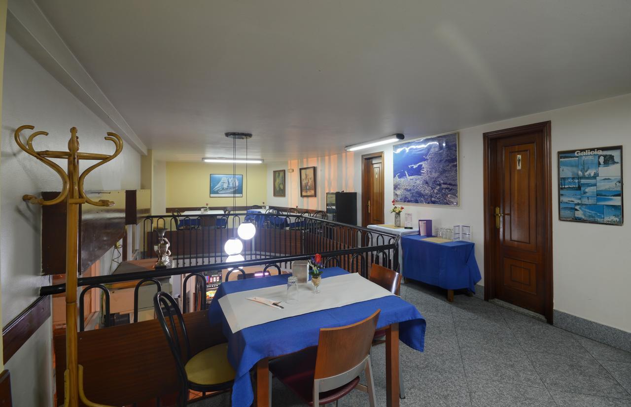 Hotel Marín Buitenkant foto